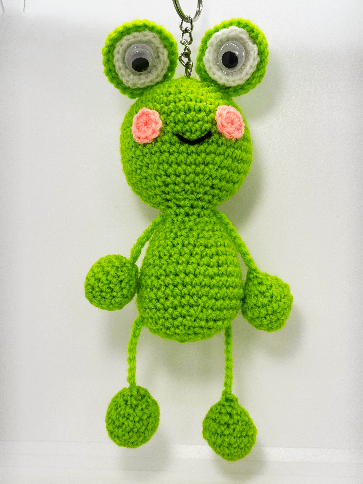 Handmade Crochet Frog Keychain Cute Hanging Animal Key Ring for Bags & Keys
