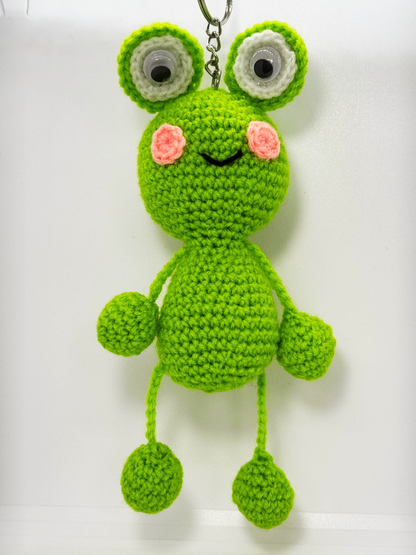 Handmade Crochet Frog Keychain Cute Hanging Animal Key Ring for Bags & Keys