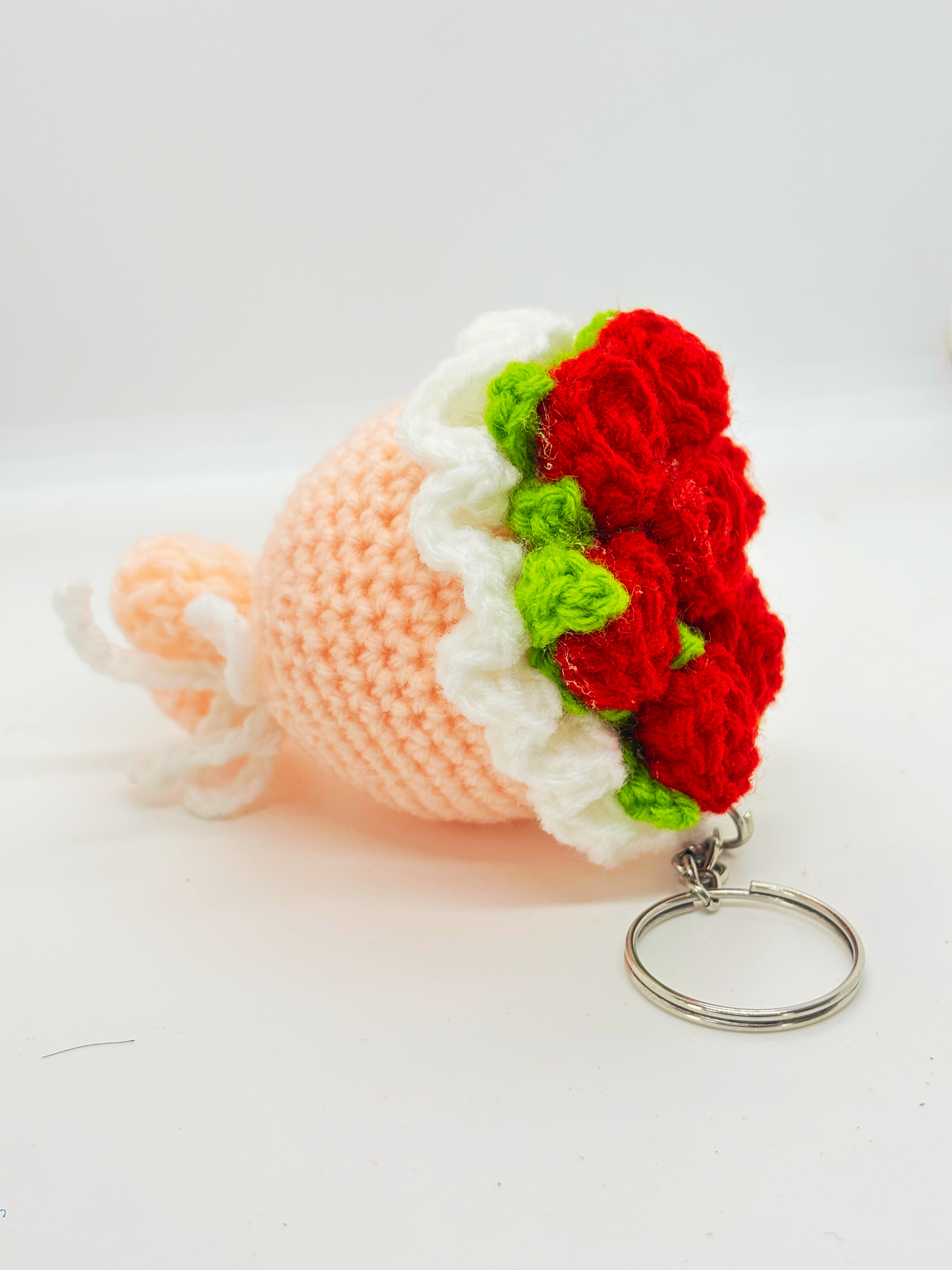 Handmade Crochet Flower Bouquet Keychain Mini Rose Key Ring for Bags & Gifts