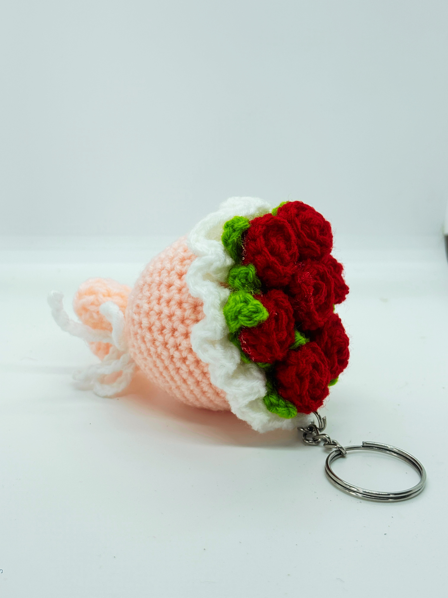 Handmade Crochet Flower Bouquet Keychain Mini Rose Key Ring for Bags & Gifts