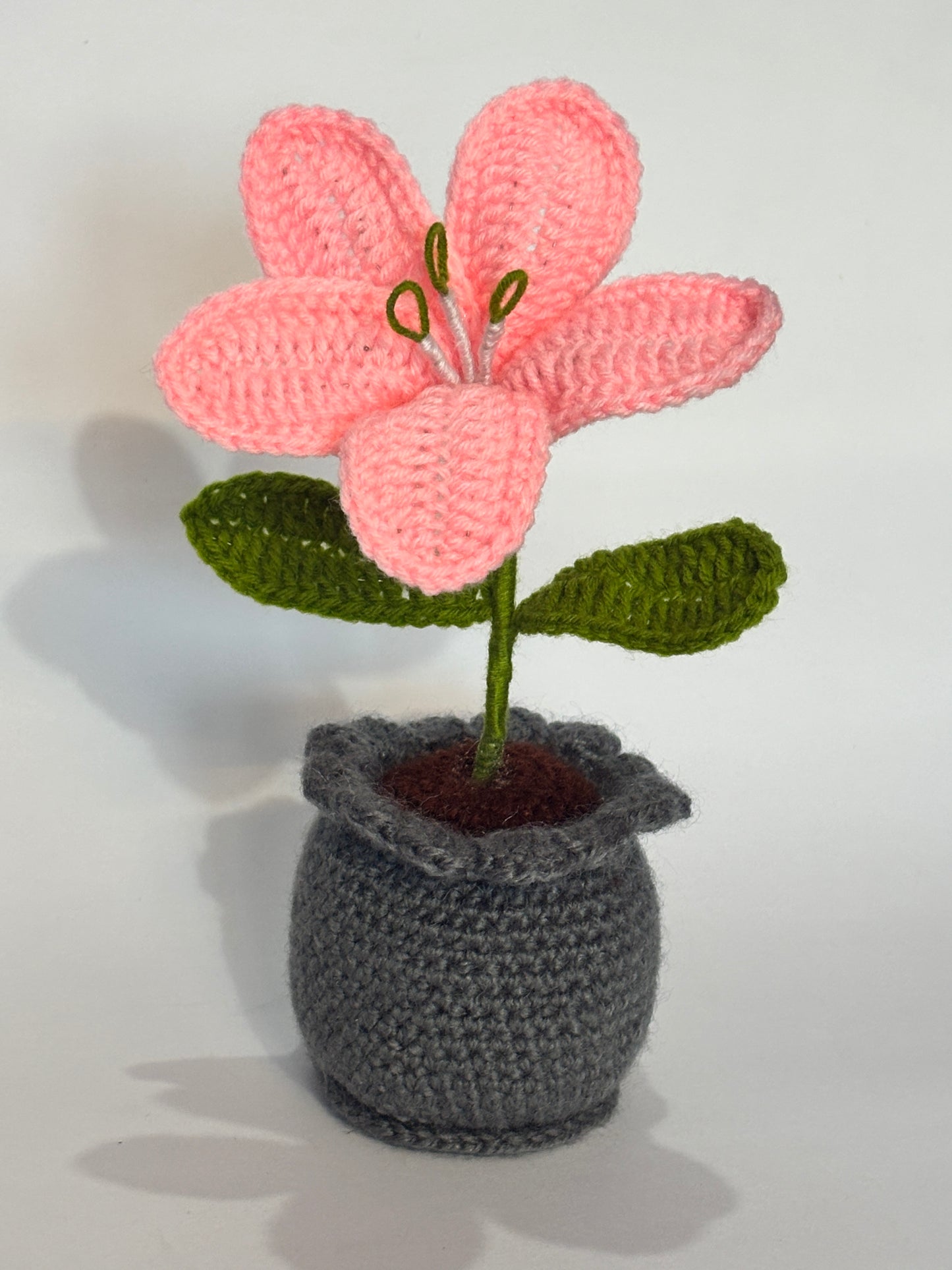 Handmade Crochet Lily Flower Pot for Home & Office Decor | Soft Knitted Floral Pot Showpiece | Reusable Handmade Table Decoration