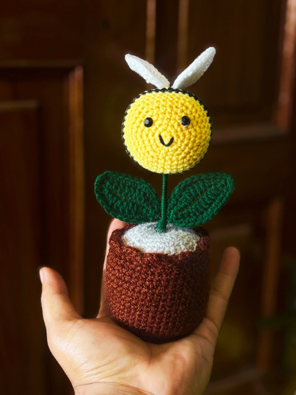 Bee Pot Handmade Crochet Bee Pot | Cute Decorative Pot for Home & Office